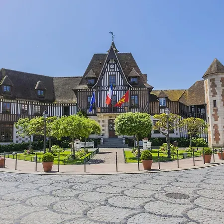 Apartment Le Palais Des Terrasses Tourgeville